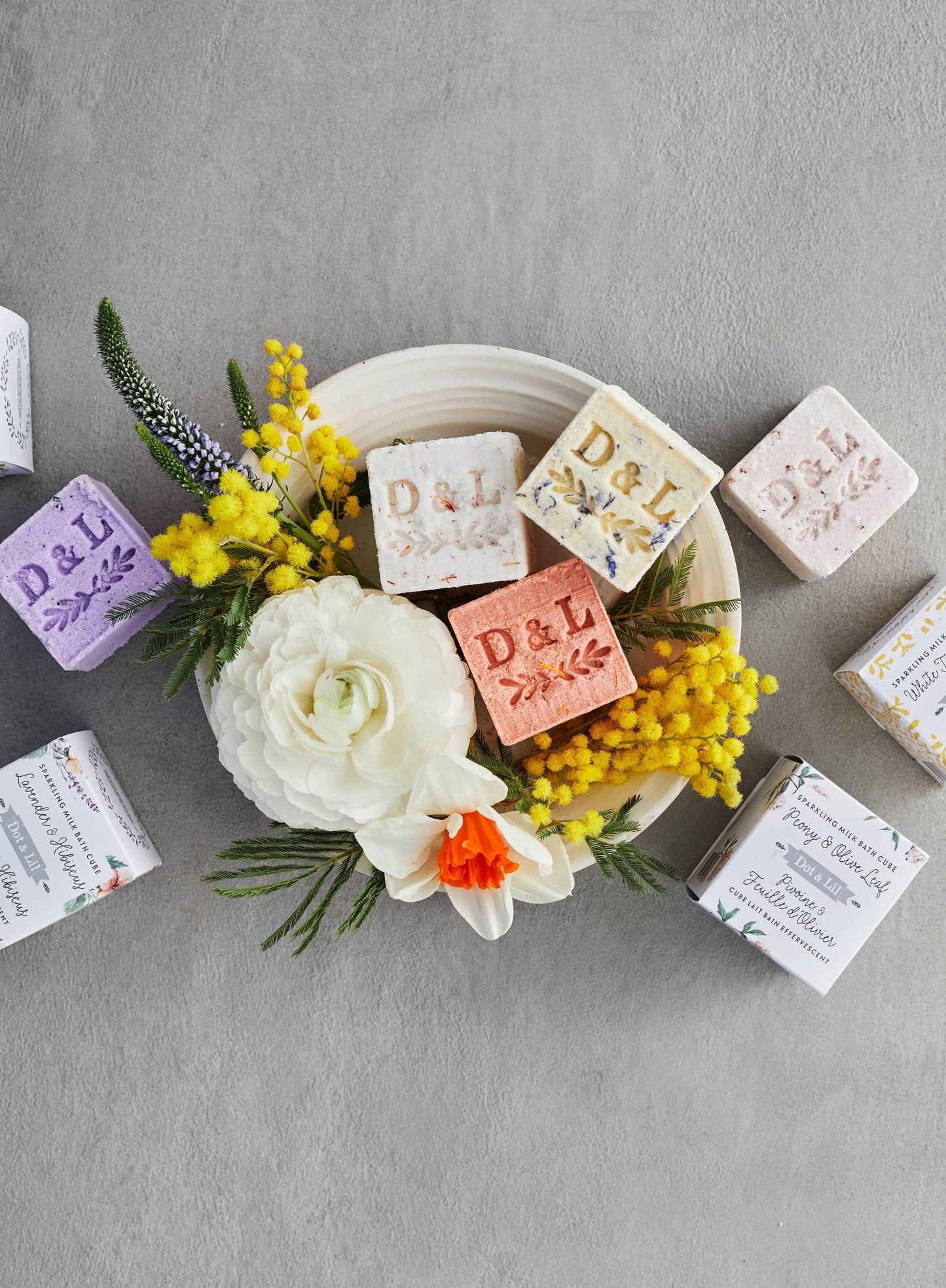 Lavender & Hibiscus Sparkling Milk Bath Cube - Dot and Lil
