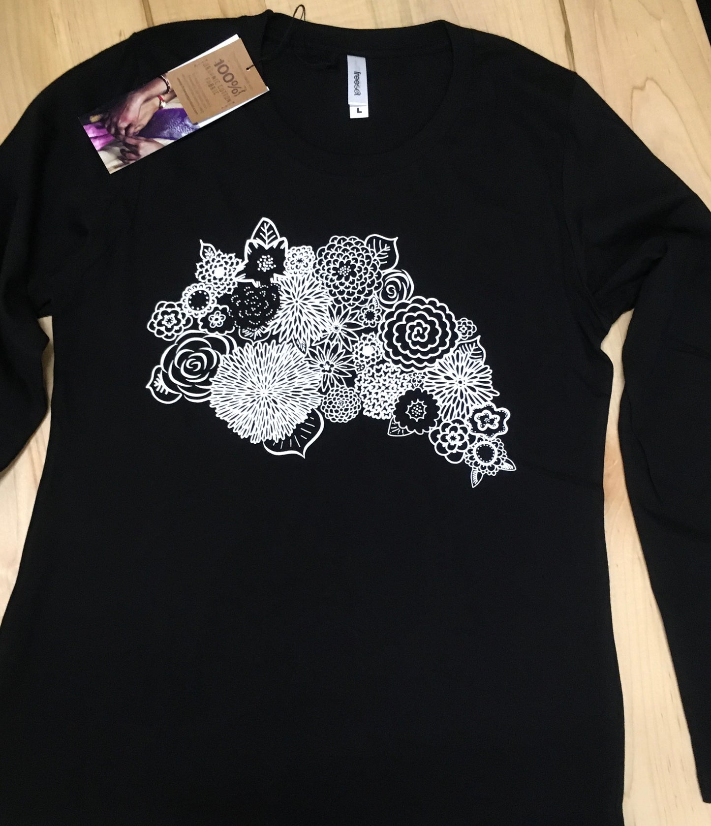 Bloom Tshirt Long Sleeve in Black - Kindred Apparel
