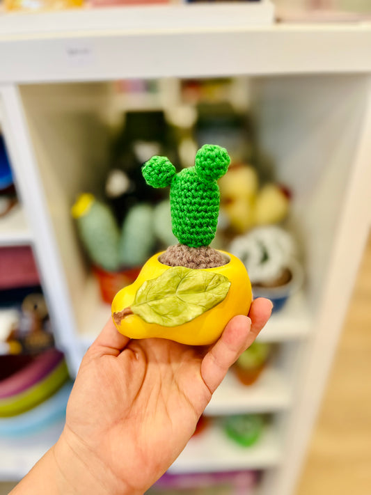 Crochet Cacti by Babi