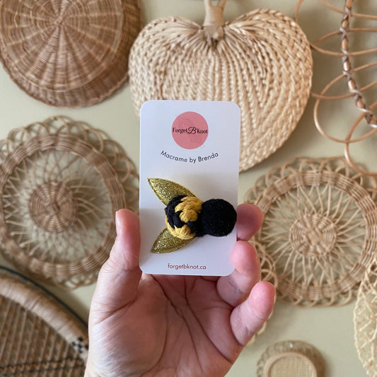 Bee Pin/Plant Charm - ForgetBKnot