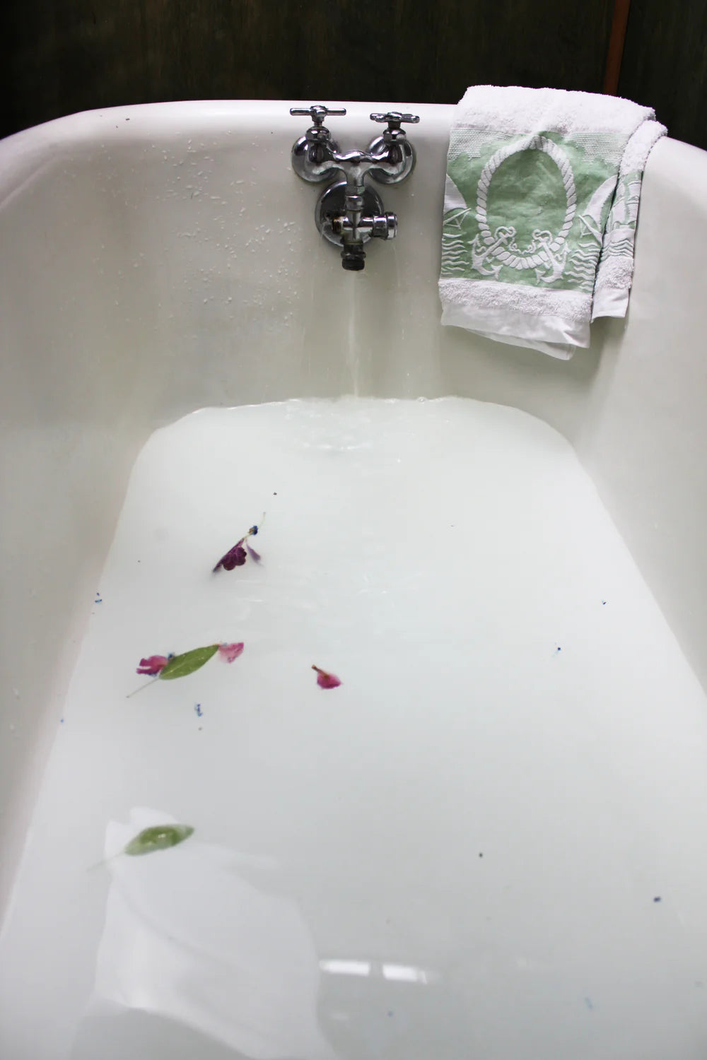 Lavender & Hibiscus Milk Bath - Dot and Lil
