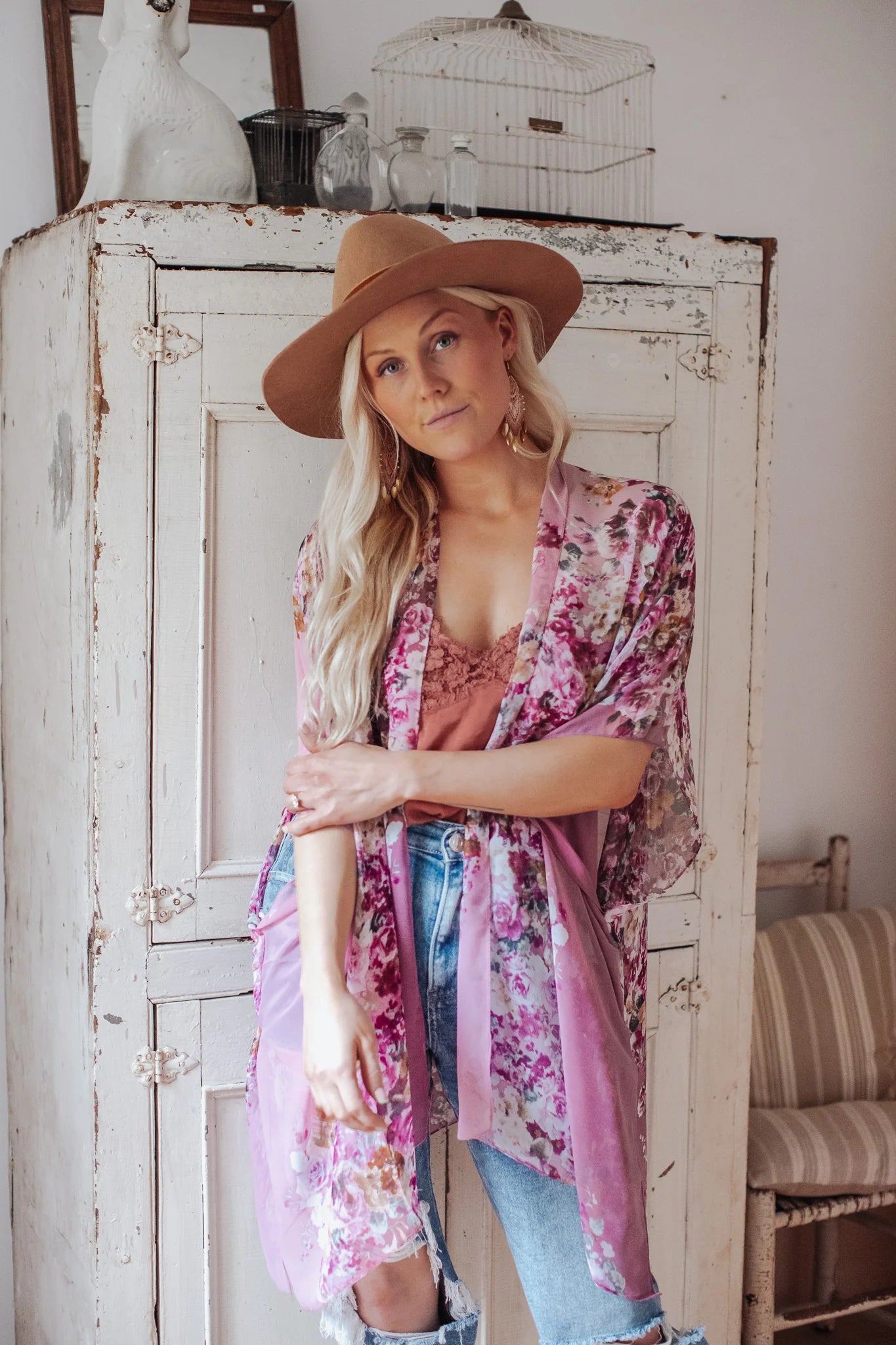 Smell the Roses Chiffon Kimono - Lavender Rose – Mint & Honey Gifts
