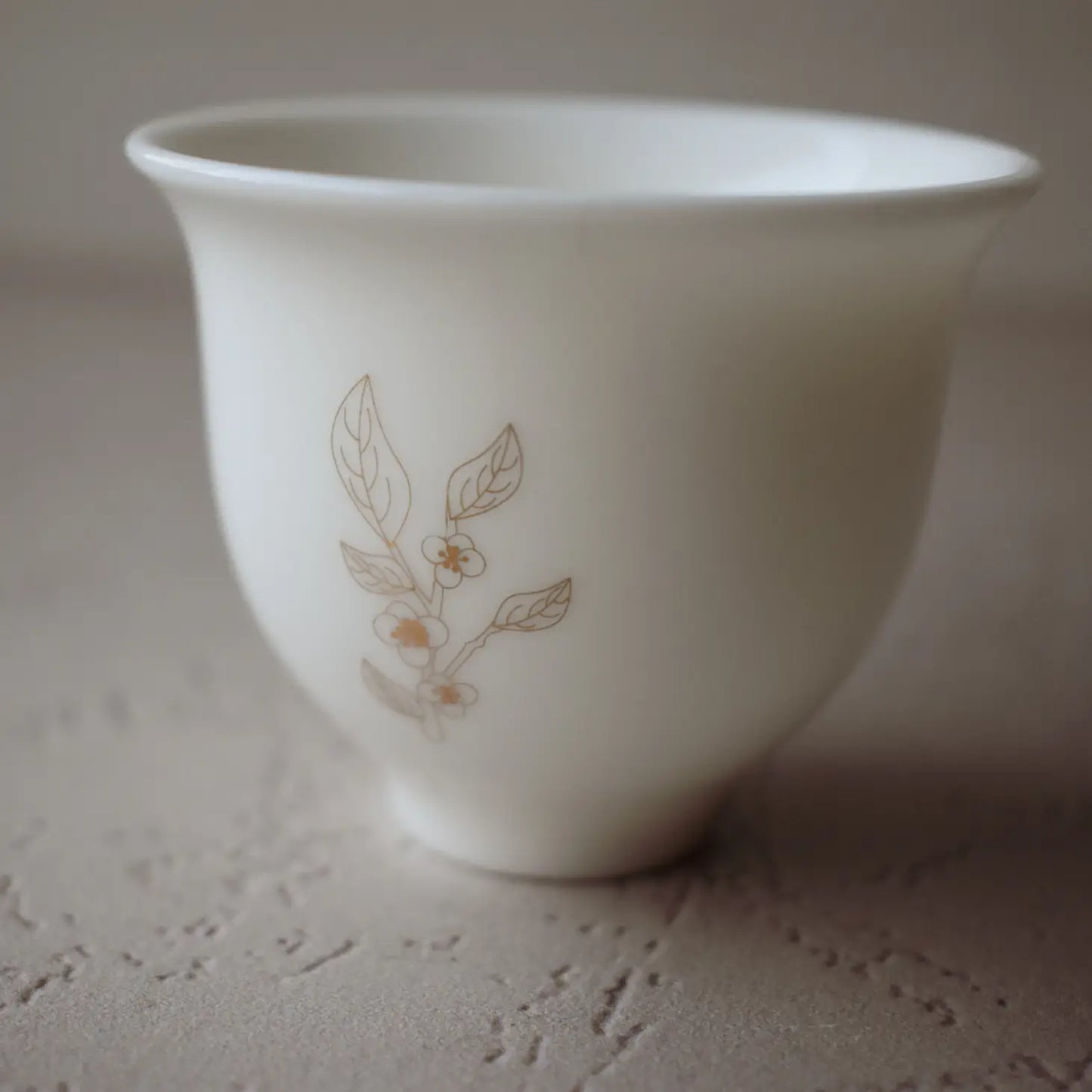 Camellia Sinensis Porcelain Cup - Tea Thoughts