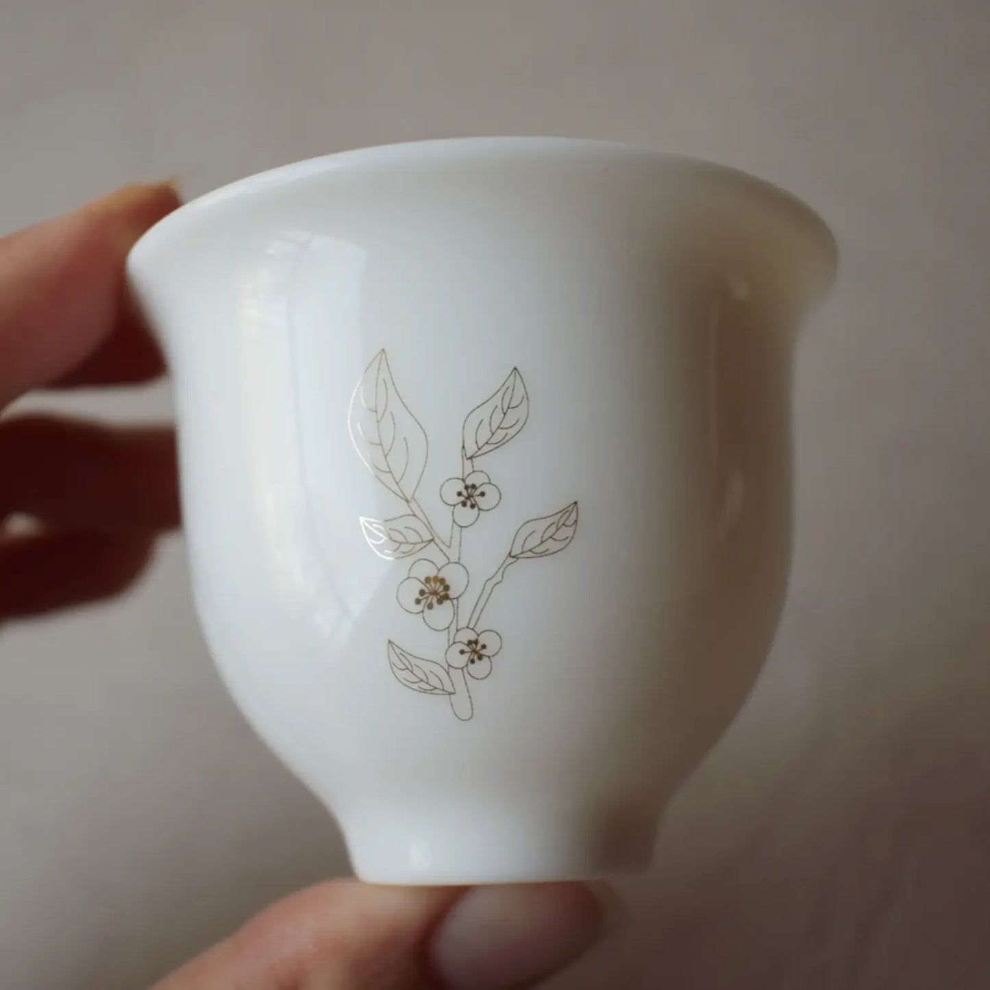 Camellia Sinensis Porcelain Cup - Tea Thoughts