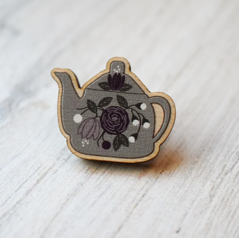 Floral Teapot Wood Pin - Tea Thoughts