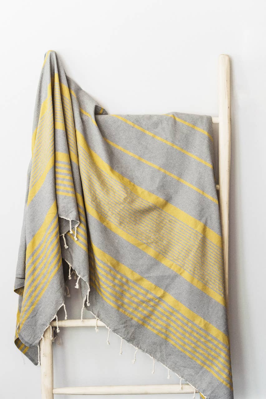 Minimalist Cotton Throw Blanket - Grey and Yellow